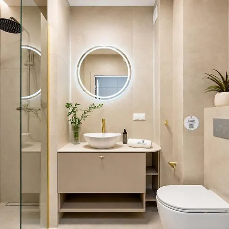 Bubble - Jacuzzi In The & Parking By Lion * 格但斯克