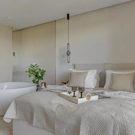 Bubble - Jacuzzi In The & Parking By Lion 格但斯克